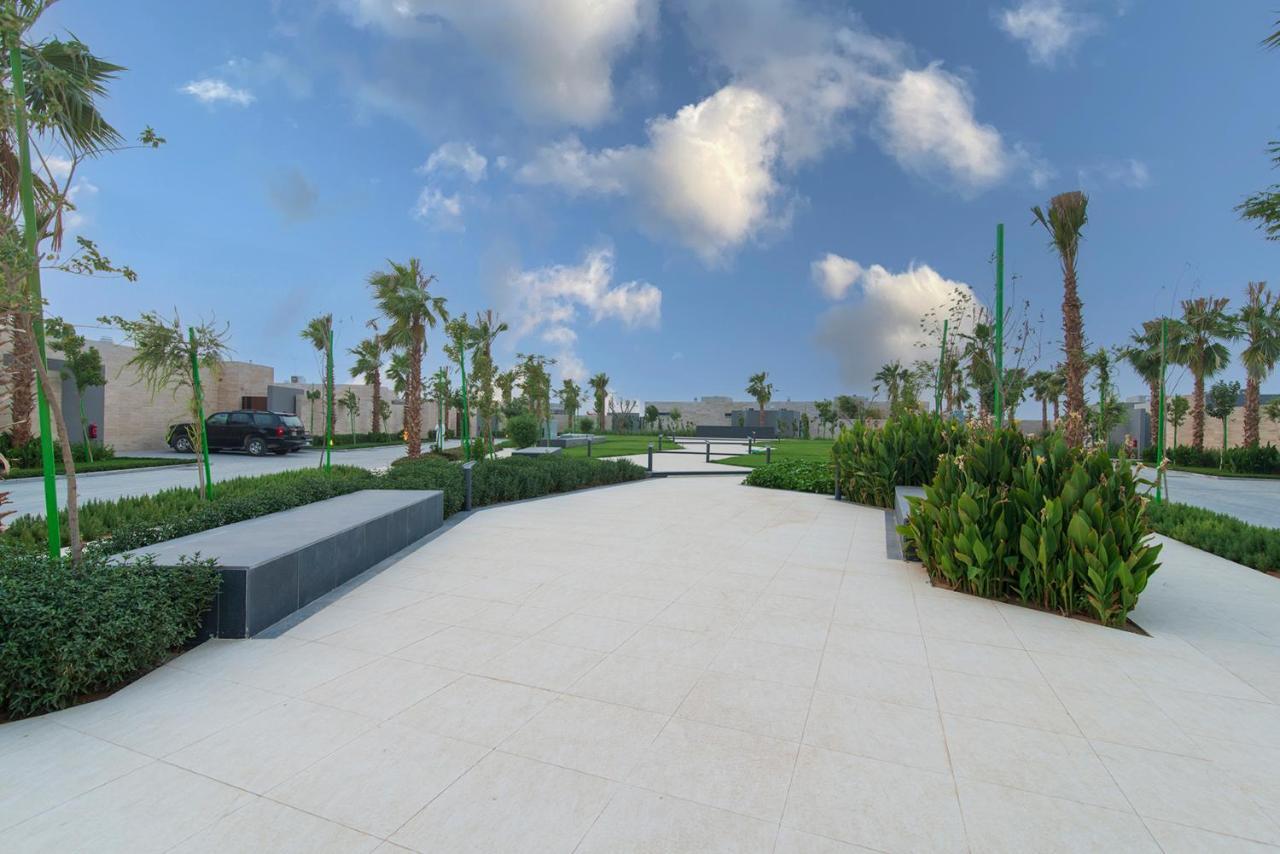 Q Hotel Resorts -Рияд Екстериор снимка