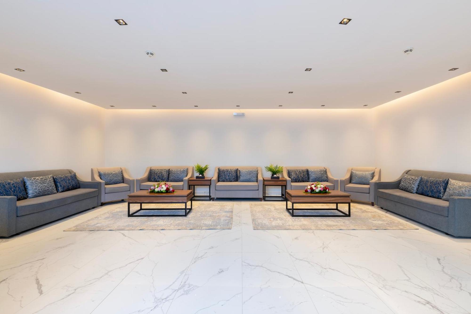Q Hotel Resorts -Рияд Екстериор снимка